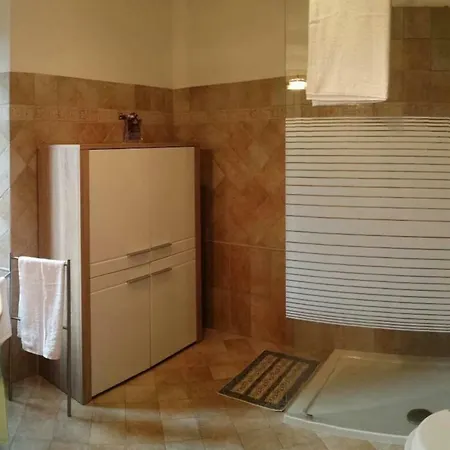 Beautiful With Panoramic Views! *